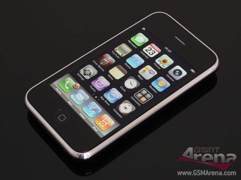 gsmarena_001.jpg